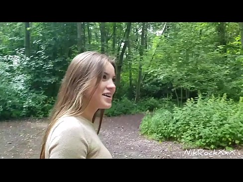 ❤️ I sugjerova Evelinës që të qihemi në një vend publik! Ajo tha po. Pastaj e qiva në byth dhe sperma në gojë. Pastaj ajo u inatos veten. Vetëm porno tek ne ☑