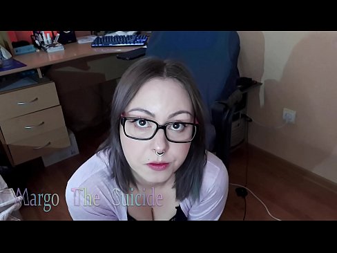 ❤️ Vajza seksi me syze thith Dildo thellë në kamera Vetëm porno tek ne ☑
